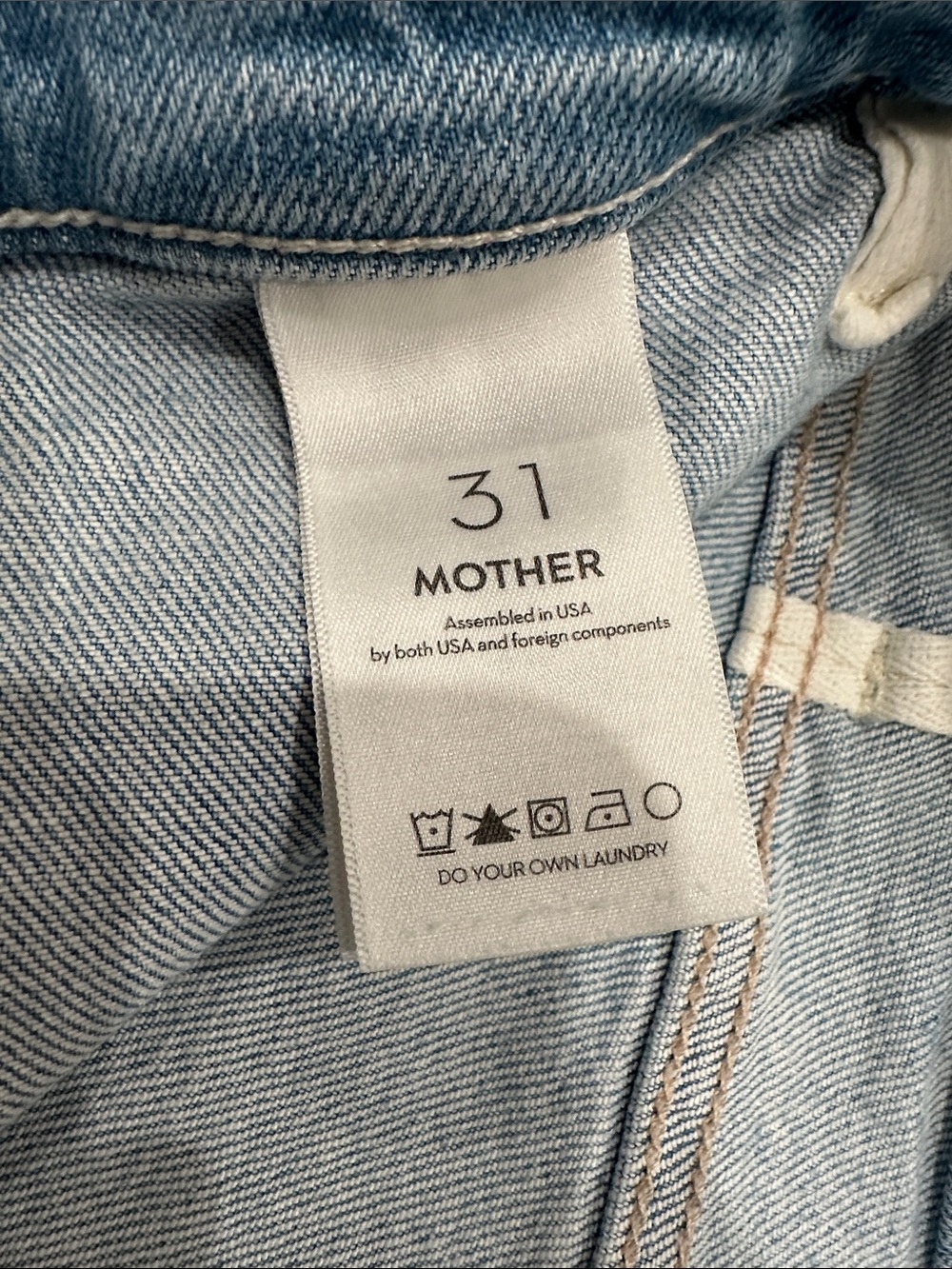 Like New! MOTHER Hustle Patch Pocket Ankle in tune in tune out wash - Picture 7 of 8